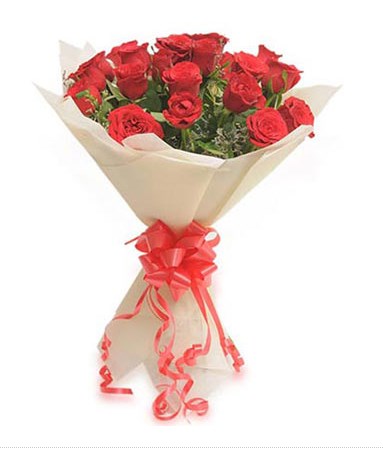 20 Red Roses - Send Flowers Online