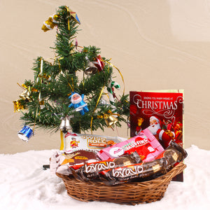 CHRISTMAS TREE WITH DECORATIVES AND CAKES COMBO