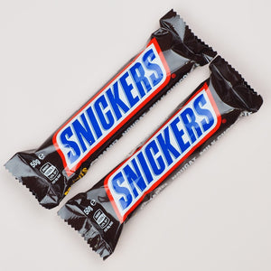 Two Bhai Rakhi With Snickers Chocolate - For New Zealand