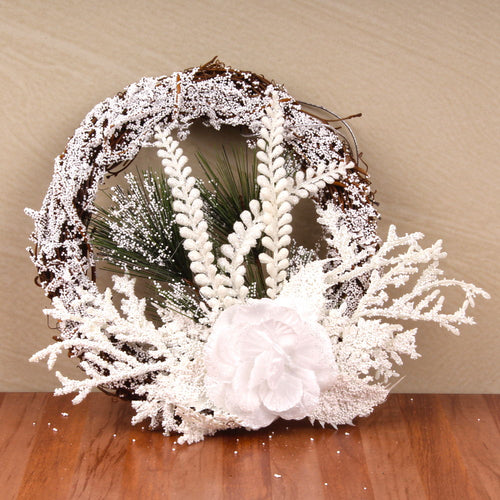 WHITE ARTIFICIAL CHRISTMAS WREATH